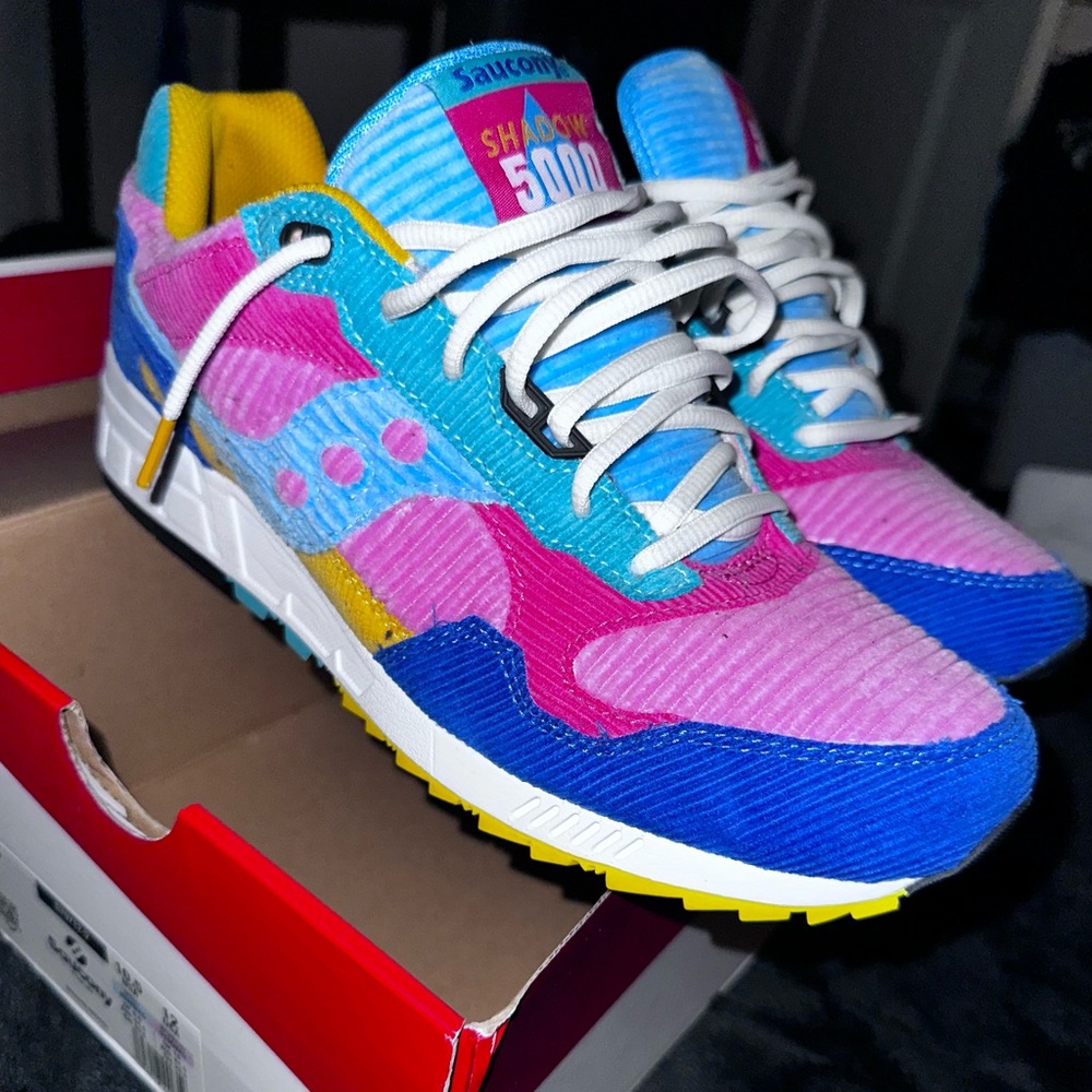 Saucony Shadow 5000 Blue Pink Yellow Sneakers